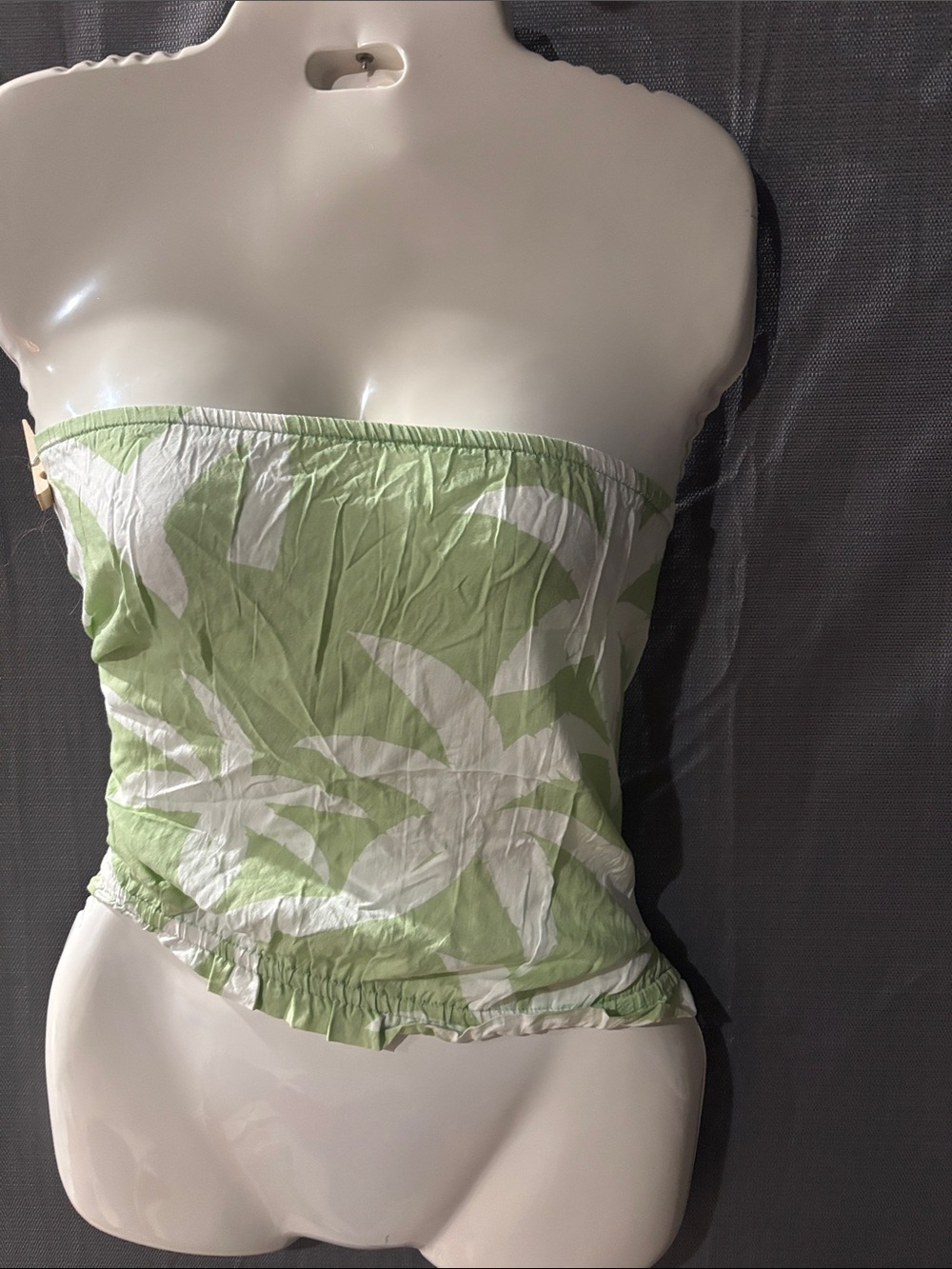 NWT Elan Light Green and White Floral Strapless Camisole